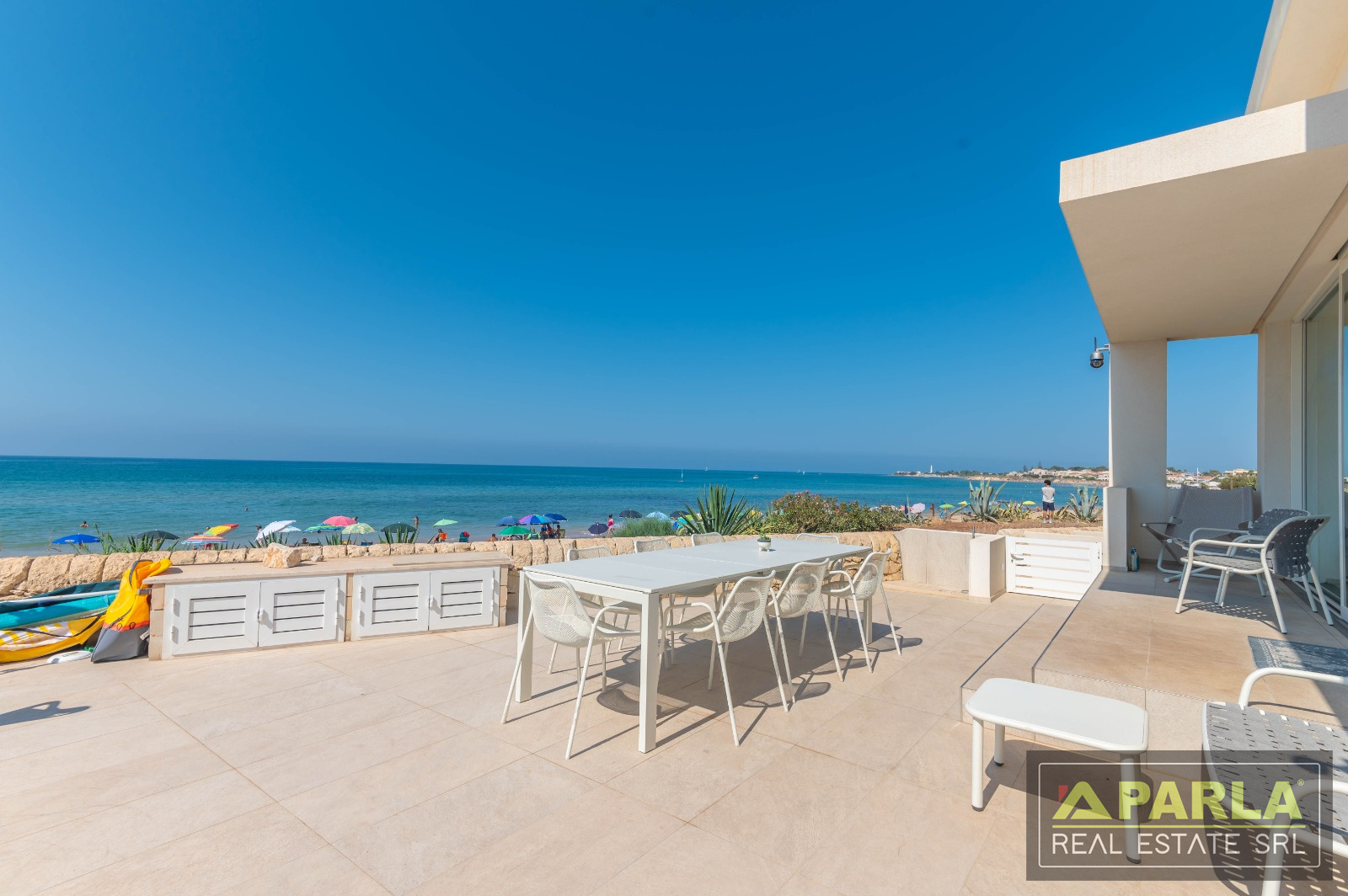 Terrace overlooking the beach